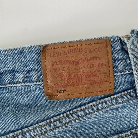 Levi's 501 Womens Jeans 30x26 Distressed Destroyed Blue Denim Button Fly - Picture 7 of 10